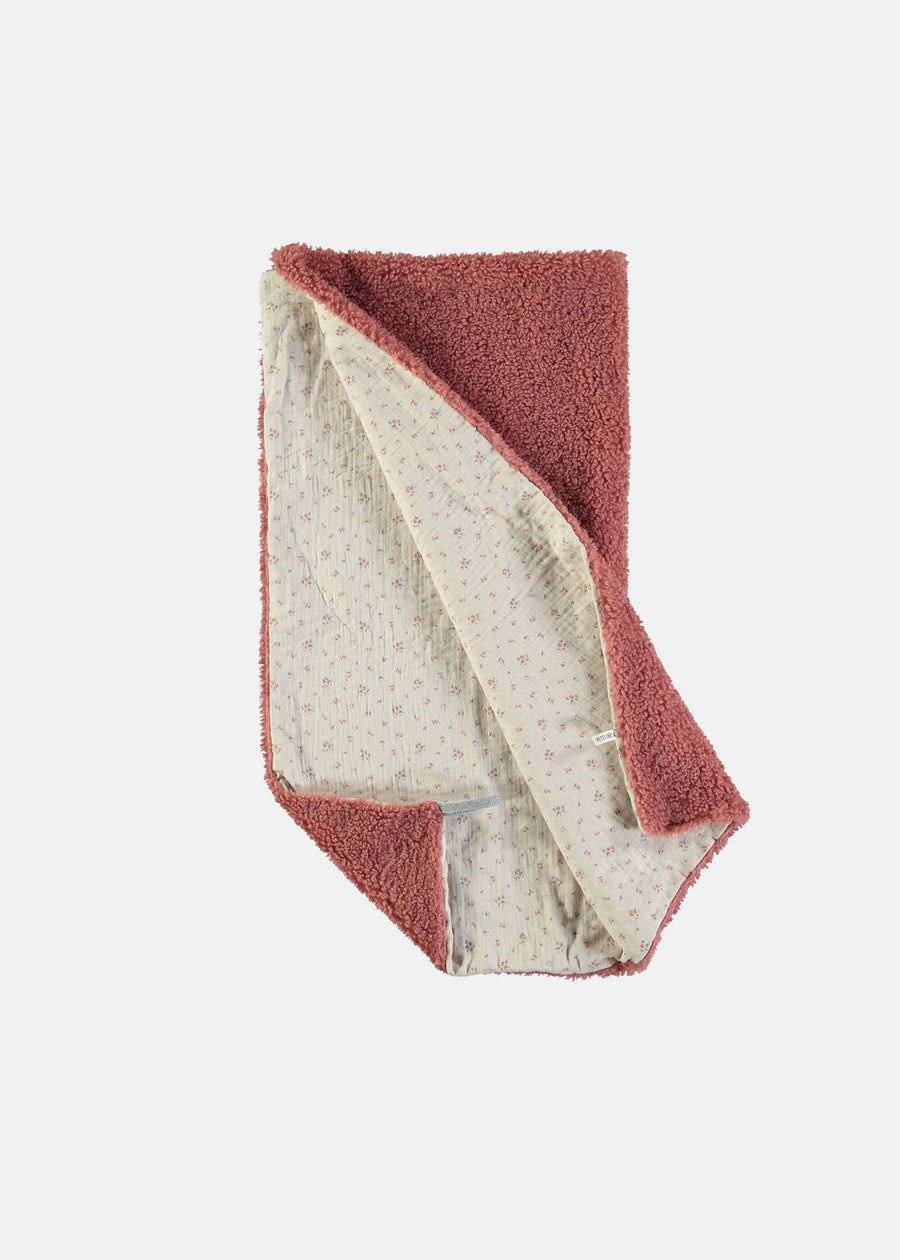 FUZZY COZY BLANKET - BERRY GAUZE