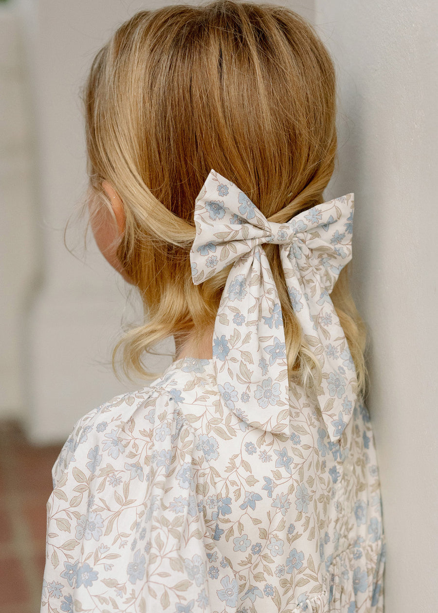 EVERLY BLUE GARDEN BOW