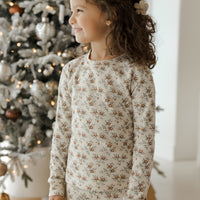 HOLIDAY FLORAL PAJAMA SET