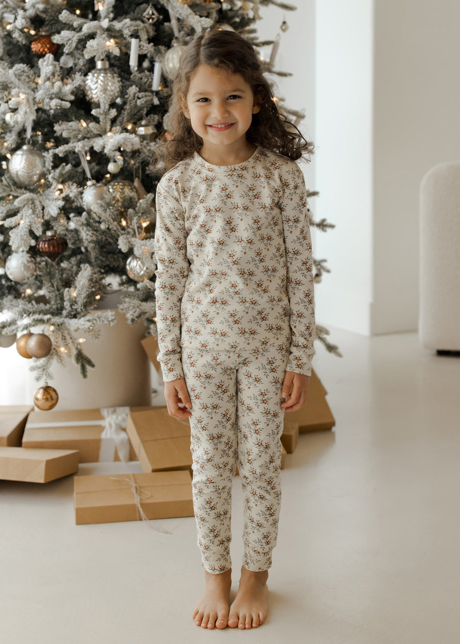 HOLIDAY FLORAL PAJAMA SET