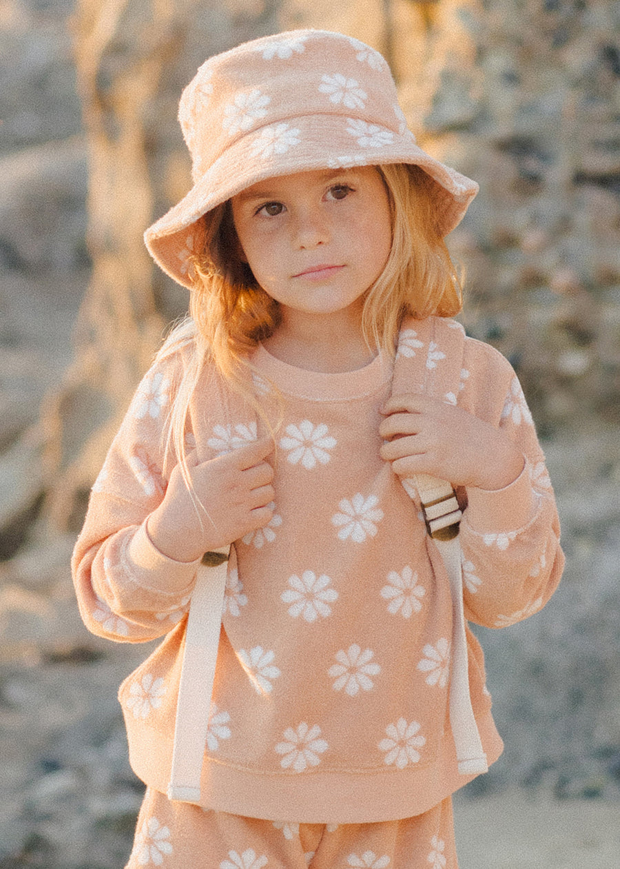 DAISY BUCKET HAT