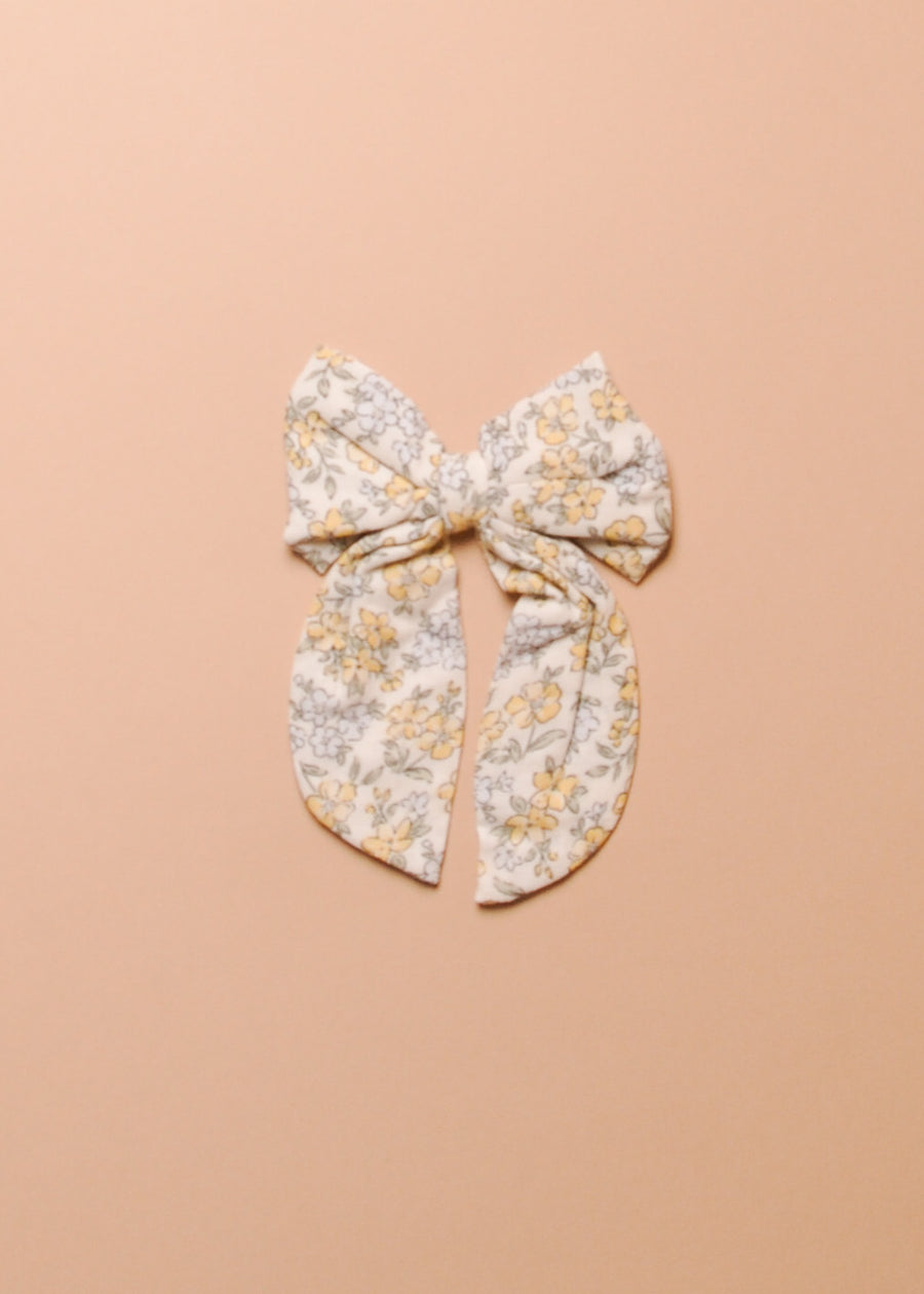 OVERSIZED BOW HAIRCLIP - IVORY BLOOM