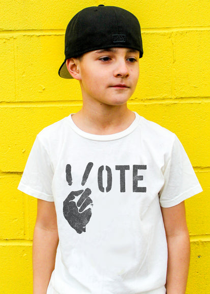 VOTE PEACE TEE - WHITE