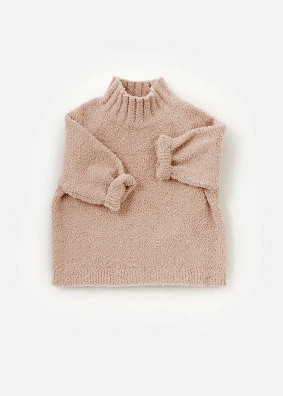 FUZZY TURTLENECK SWEATER - PECAN