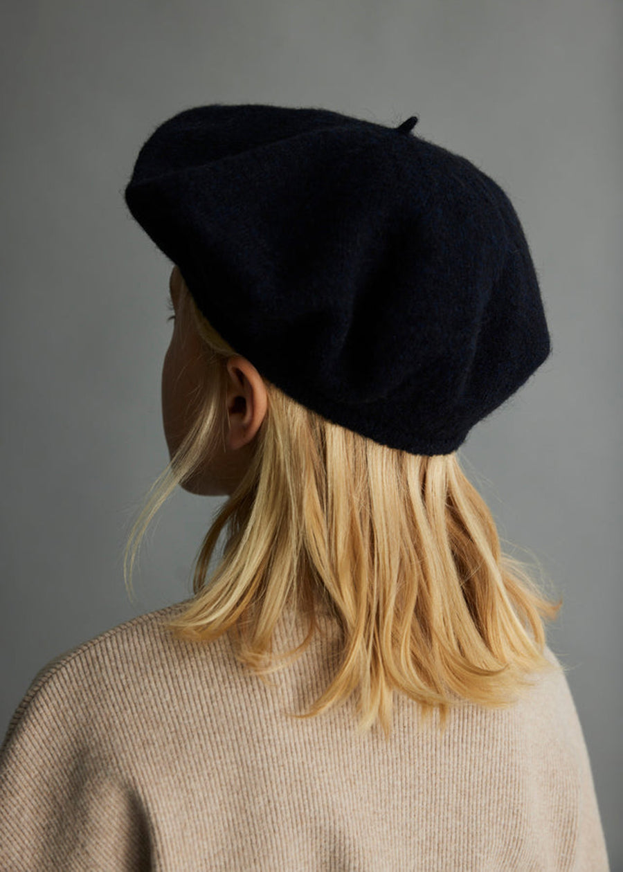 JANE BERET - NAVY