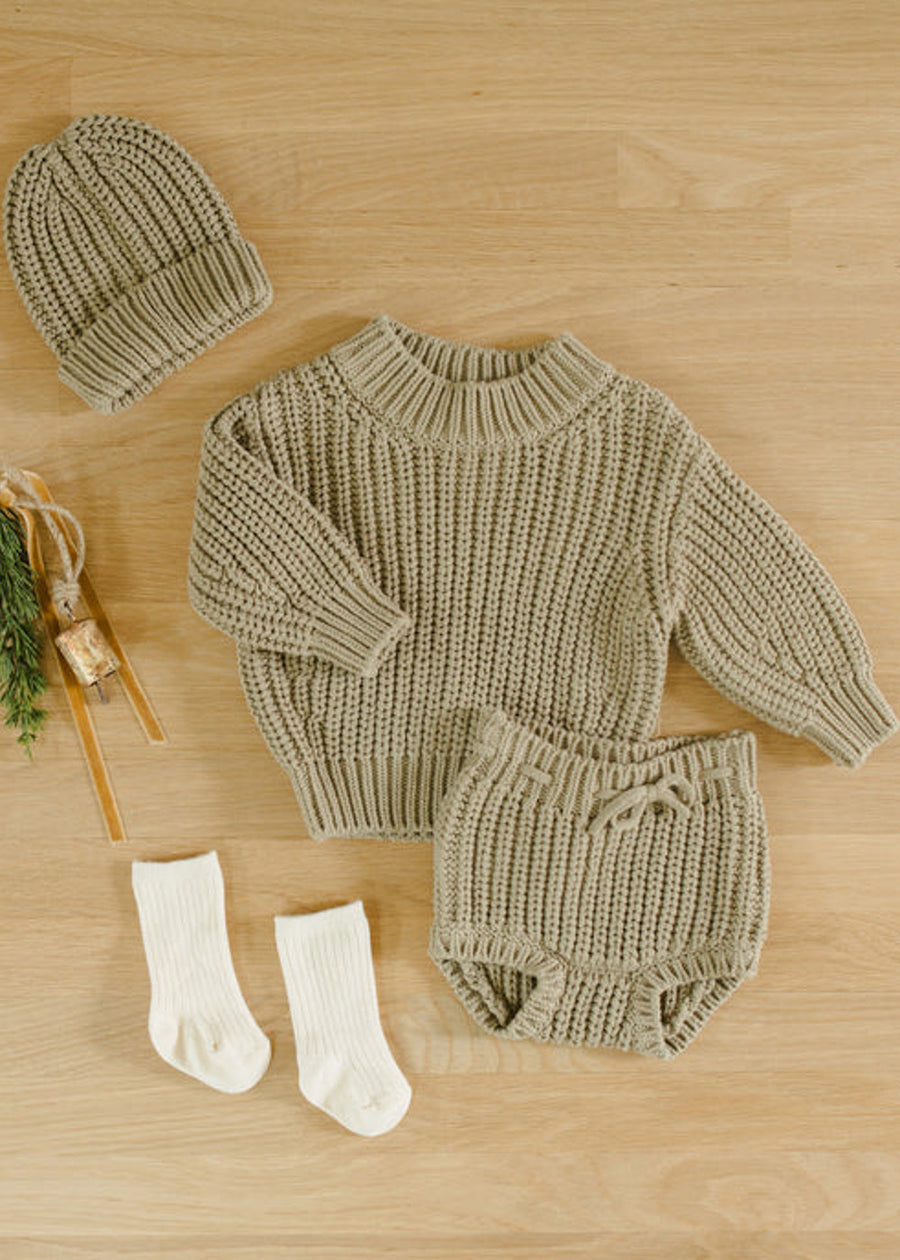 CHUNKY KNIT SWEATER - OLIVE