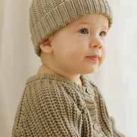 CHUNKY KNIT BEANIE - OLIVE