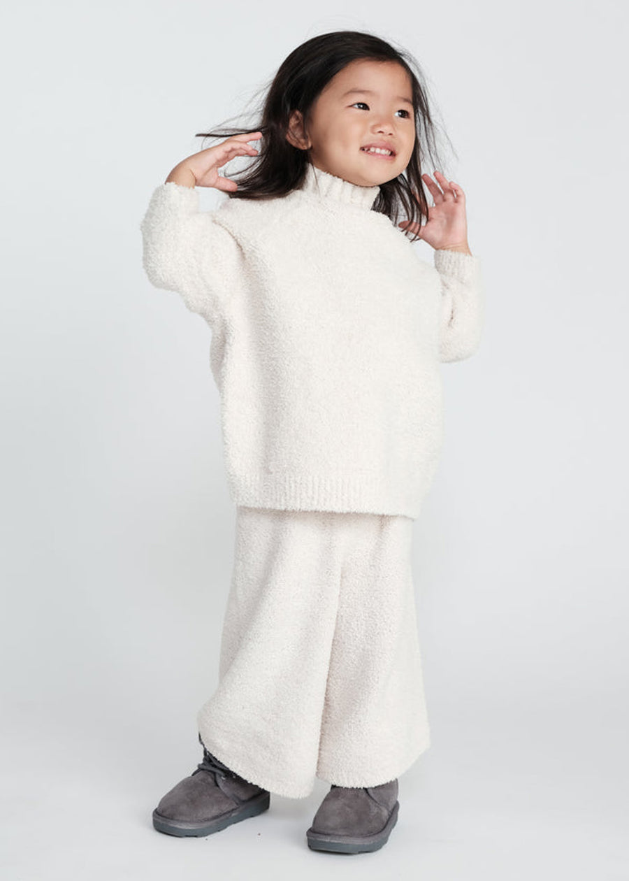 FUZZY TURTLENECK SWEATER - ECRU