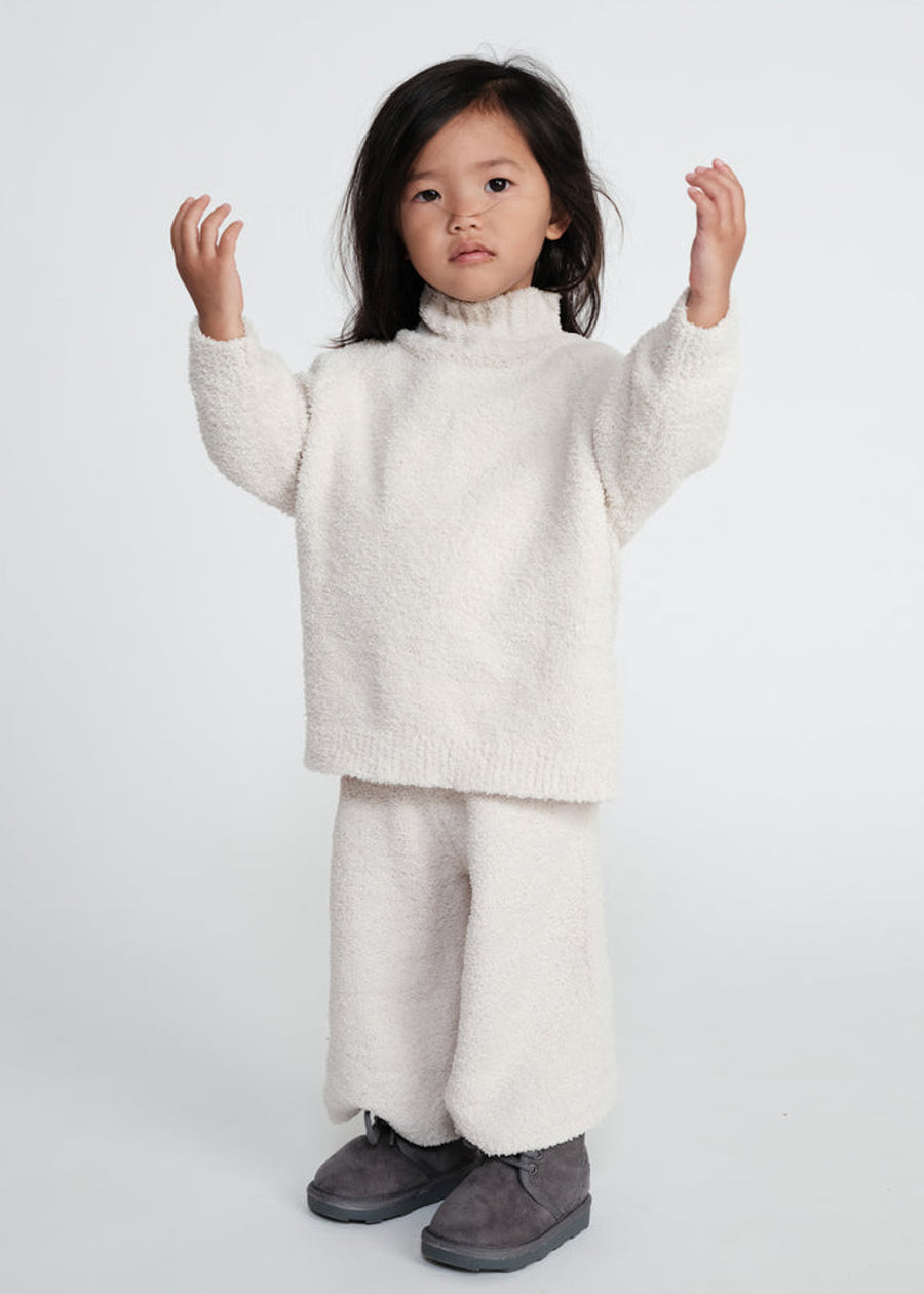 FUZZY TURTLENECK SWEATER - ECRU