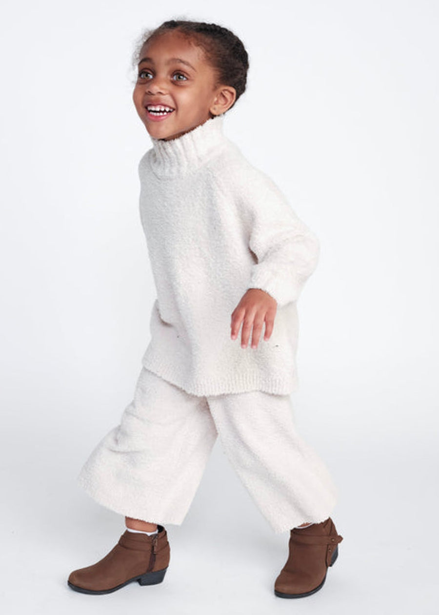 FUZZY TURTLENECK SWEATER - ECRU