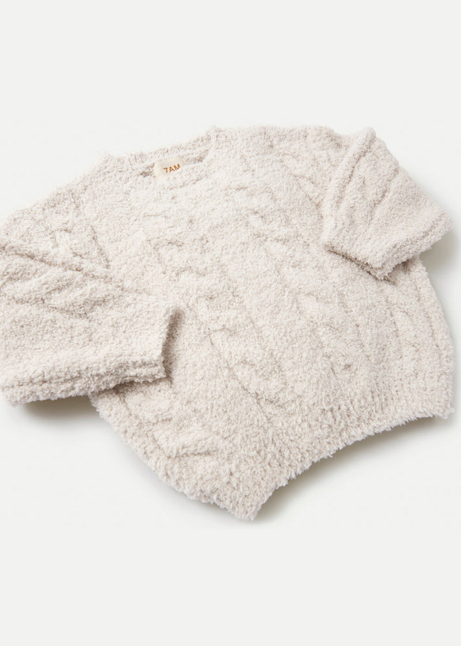 FUZZY BOXY CABLE SWEATER